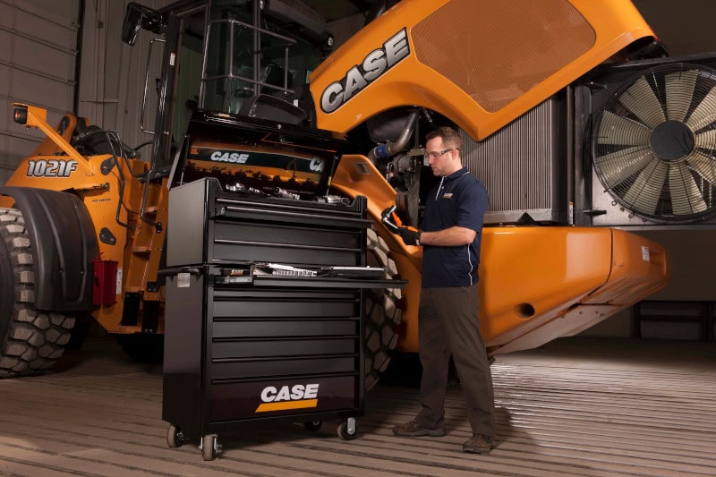 Sonsray dealership service bay